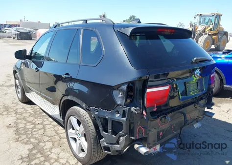 2009 BMW X5 xDrive35D z USA, uszkodzony, nr VIN 5UXFF03599LJ98071